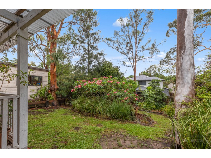 8 Zeil St, Riverhills QLD 4074