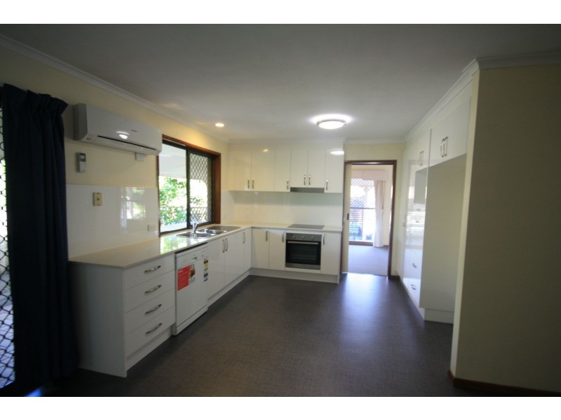 9 Estate Road, Middle Park QLD 4074