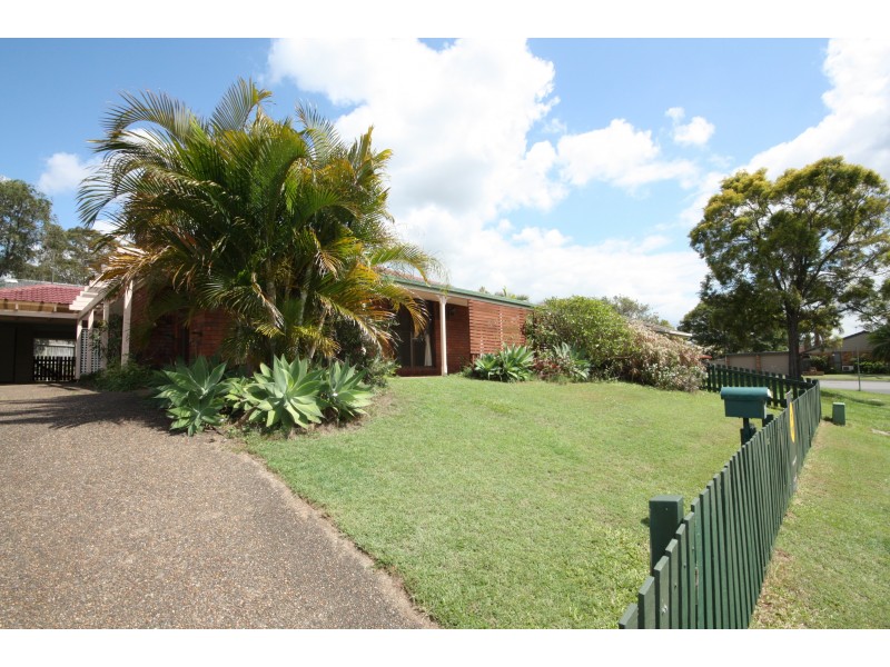 9 Estate Road, Middle Park QLD 4074