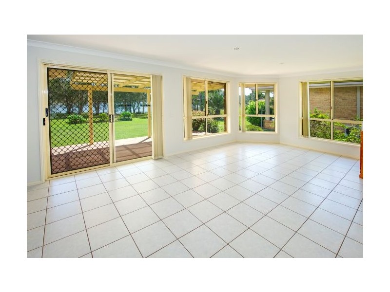 19 Melaleuca Avenue, Woolgoolga NSW 2456