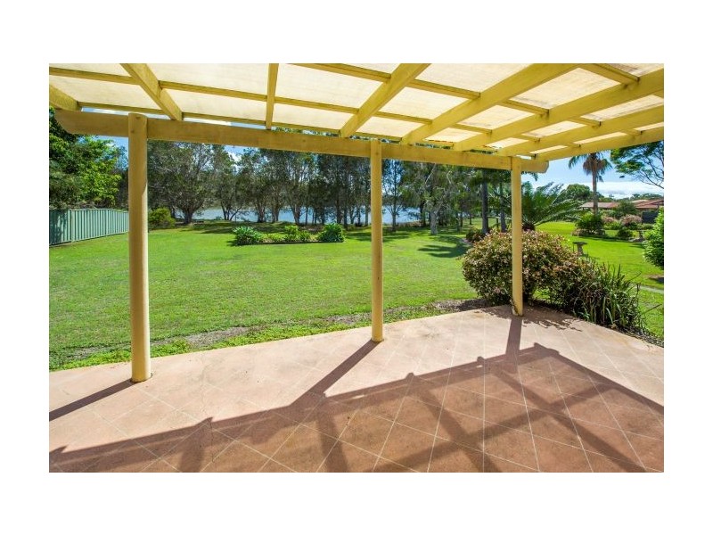 19 Melaleuca Avenue, Woolgoolga NSW 2456