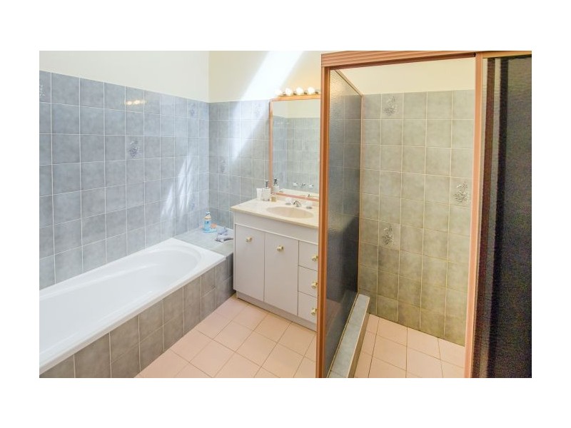 7 Newton Close, Woolgoolga NSW 2456