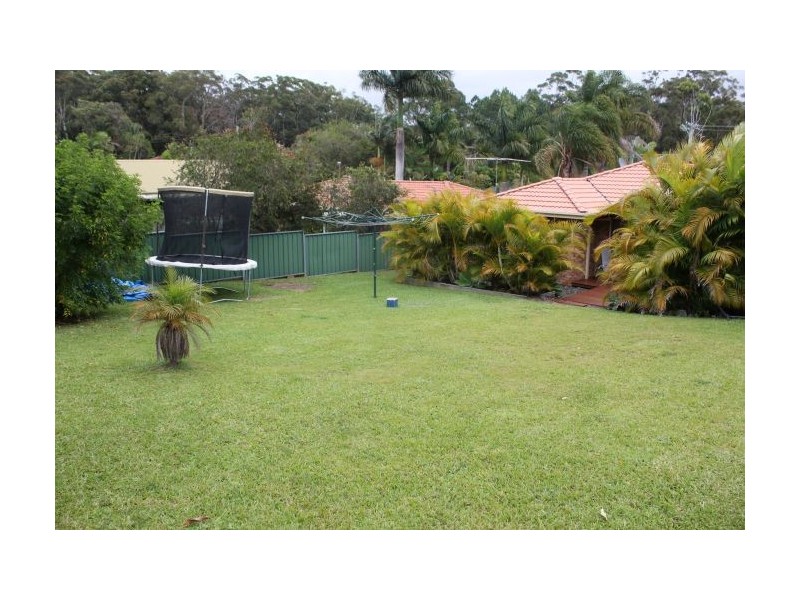 6 Ryan Crescent, Woolgoolga NSW 2456