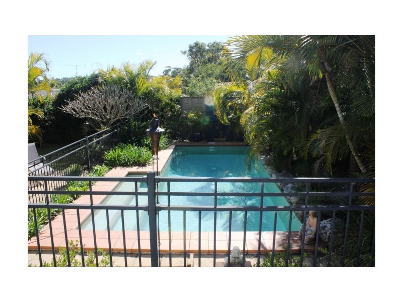 12 Ocean Links Close, Safety Beach NSW 2456
