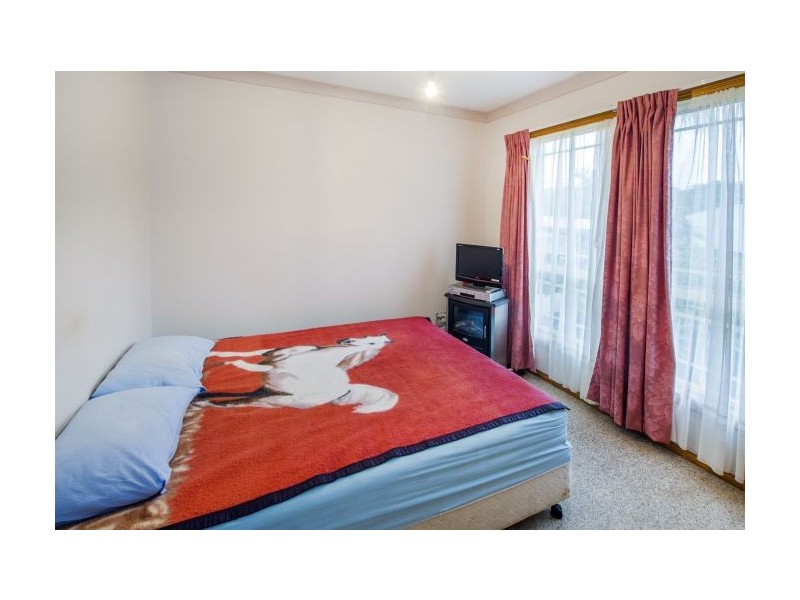 1 Amiee Place, Woolgoolga NSW 2456