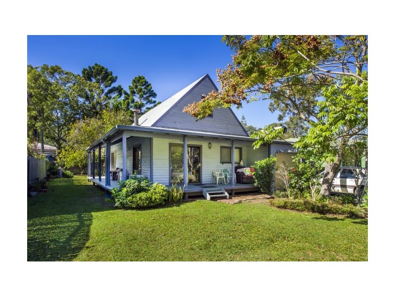 11 Graham Drive, Sandy Beach NSW 2456