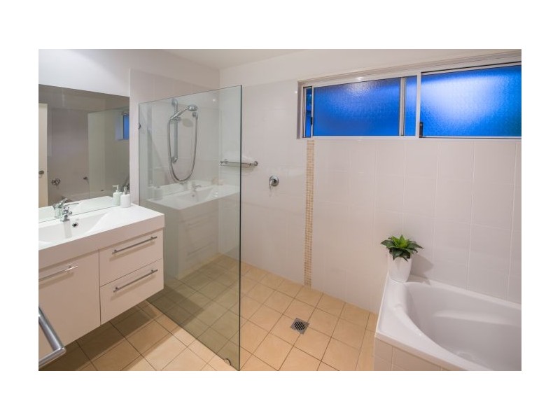 6 High Street, Woolgoolga NSW 2456