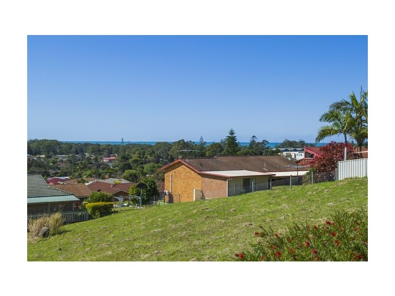 8 Backhouse Street, Woolgoolga NSW 2456