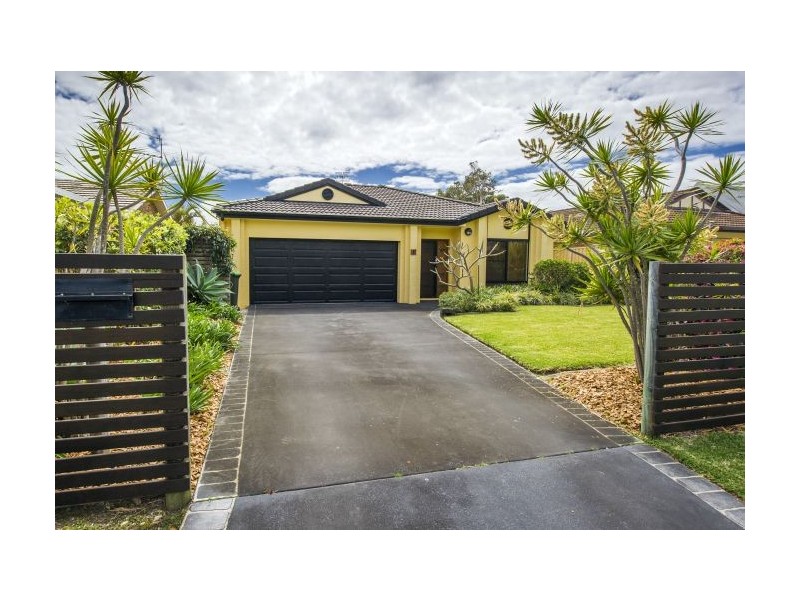 97 Diamond Head Dr, Sandy Beach NSW 2456