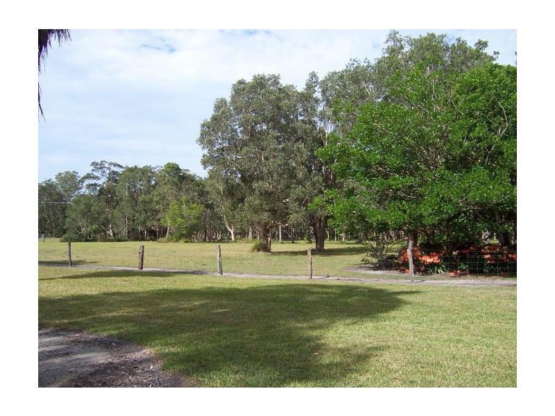 74 Eggins Drive, Arrawarra NSW 2456