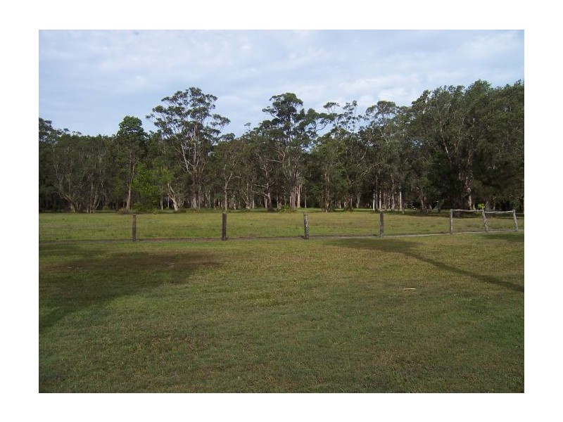 74 Eggins Drive, Arrawarra NSW 2456