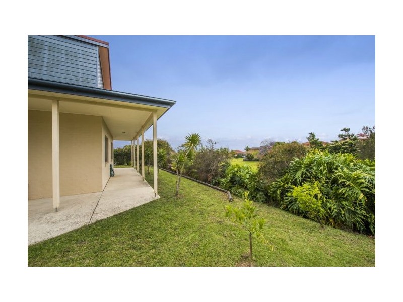 11 Leigh James Place, Woolgoolga NSW 2456