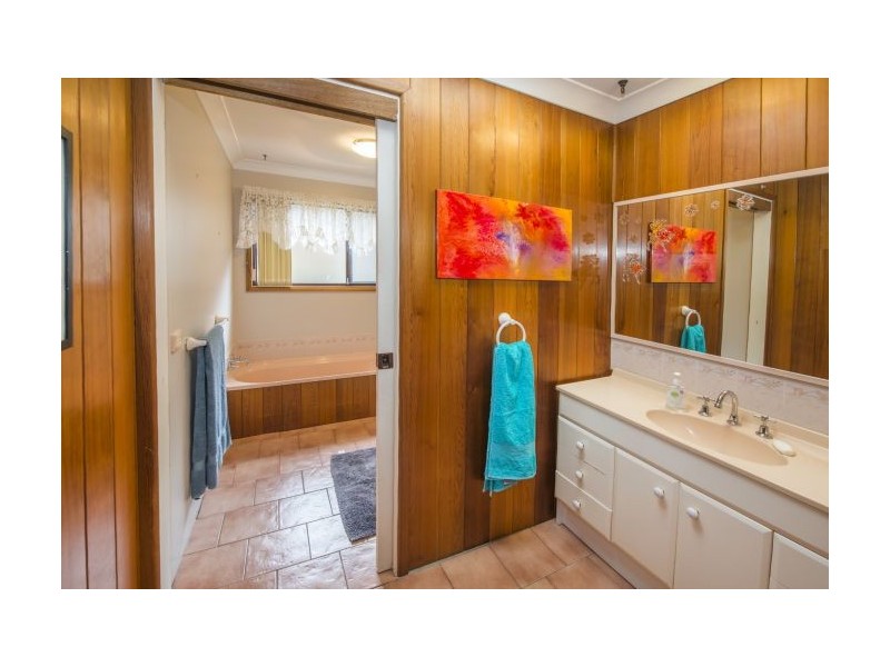 16 Young Street, Safety Beach NSW 2456