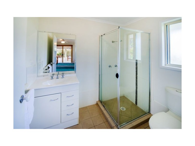 2 Beachcomber Close, Safety Beach NSW 2456