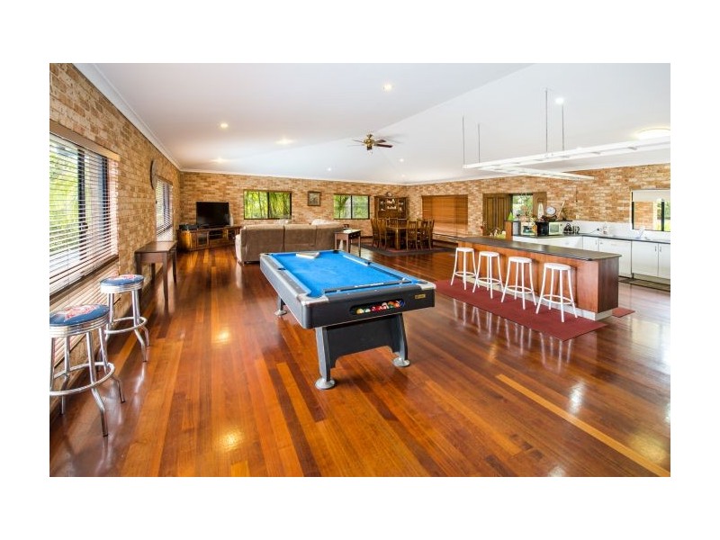 130 Newmans Rd, Woolgoolga NSW 2456