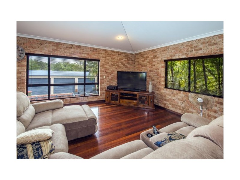 130 Newmans Rd, Woolgoolga NSW 2456