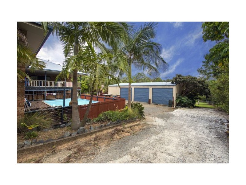 130 Newmans Rd, Woolgoolga NSW 2456