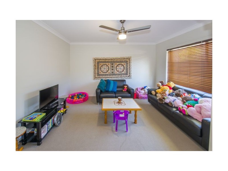 18 Vista Close, Woolgoolga NSW 2456
