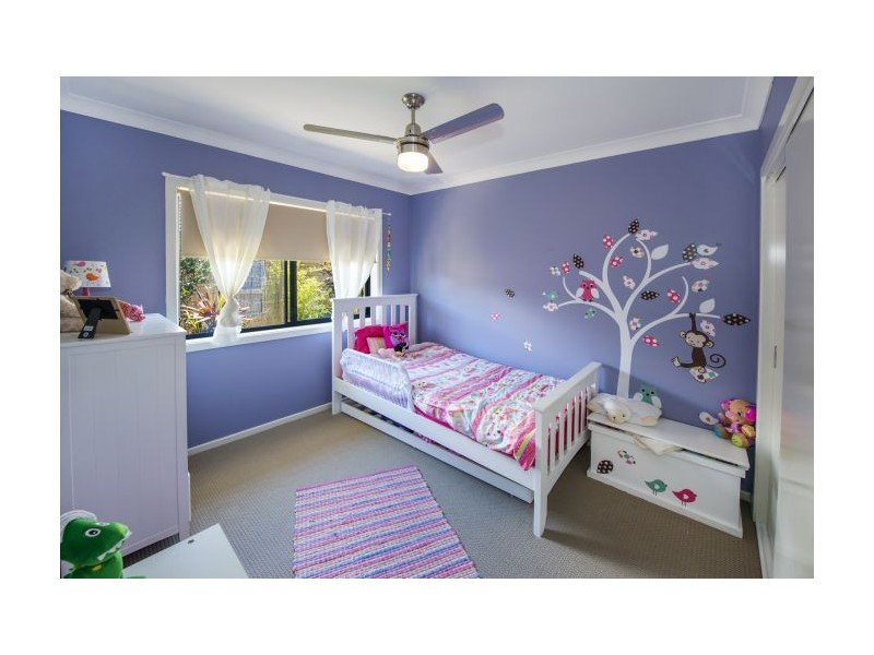 18 Vista Close, Woolgoolga NSW 2456