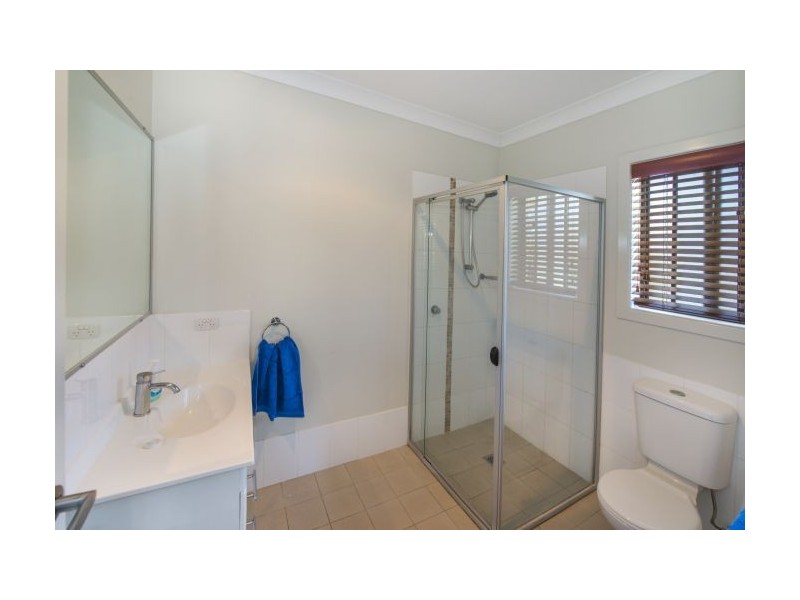 18 Vista Close, Woolgoolga NSW 2456