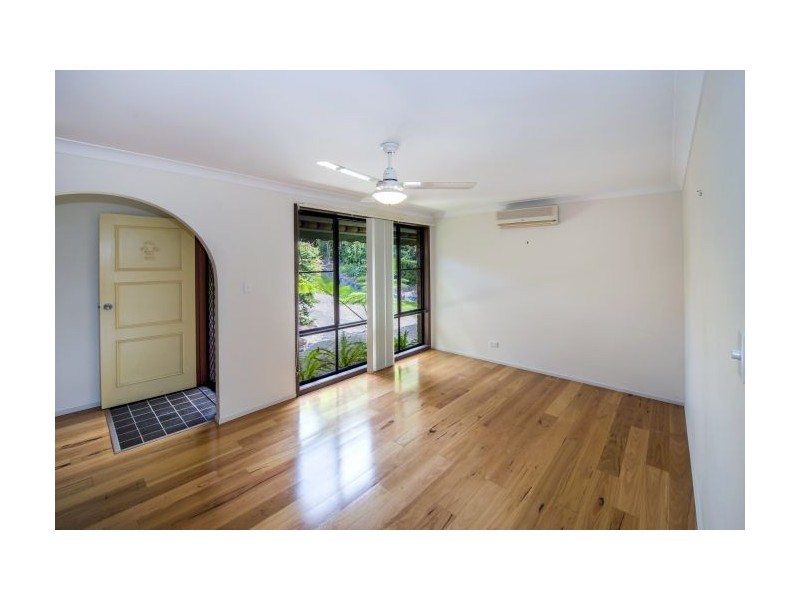 27 Barnes Street, Woolgoolga NSW 2456