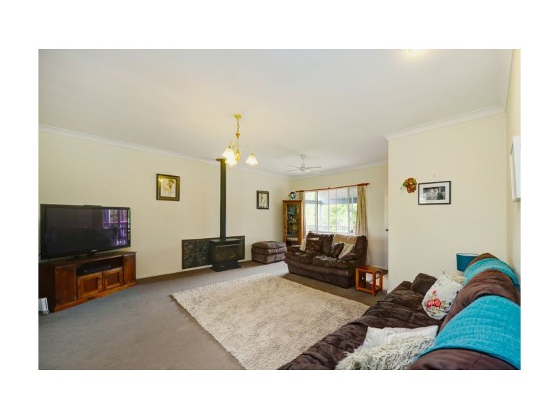 10 Lights Street, Emerald Beach NSW 2456