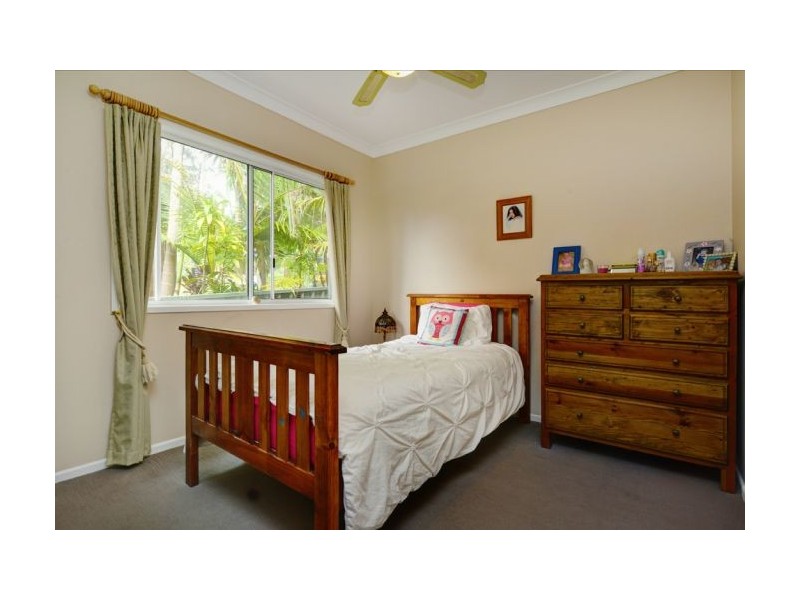 10 Lights Street, Emerald Beach NSW 2456