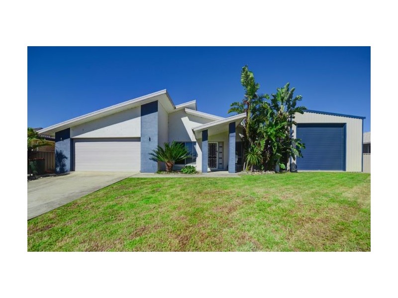 48 Vista Close, Woolgoolga NSW 2456