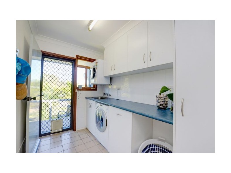 11 Ocean Drive, Safety Beach NSW 2456
