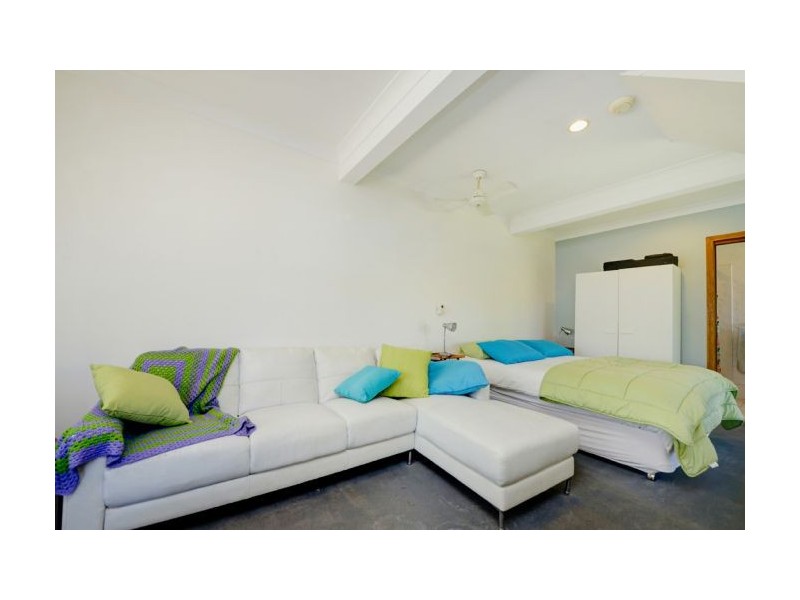 11 Ocean Drive, Safety Beach NSW 2456