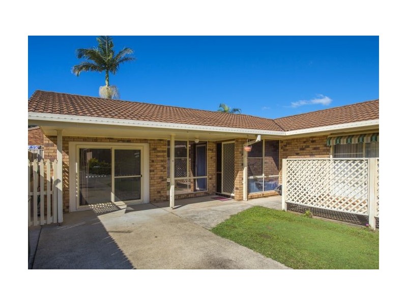 2/12 Parker Close, Woolgoolga NSW 2456
