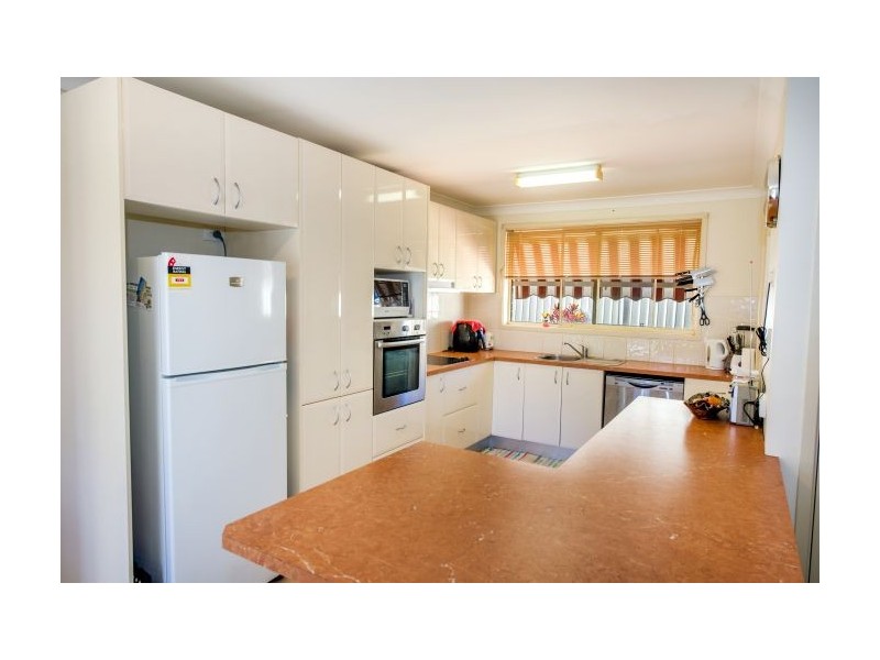 2/12 Parker Close, Woolgoolga NSW 2456