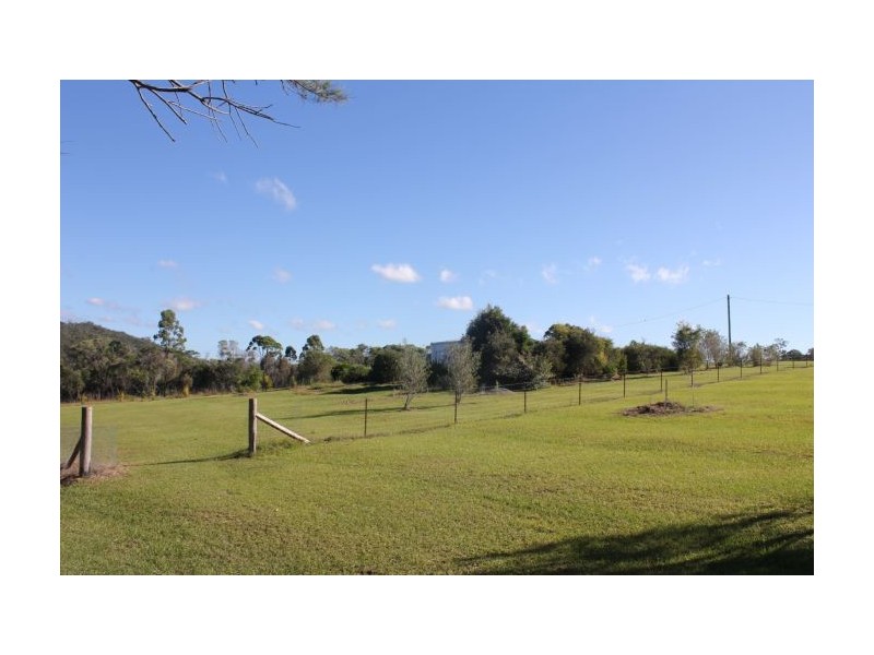 36 The Desert, Wells Crossing NSW 2460