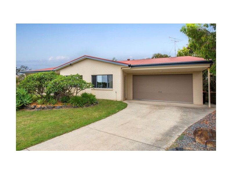 11 Leigh James Place, Woolgoolga NSW 2456