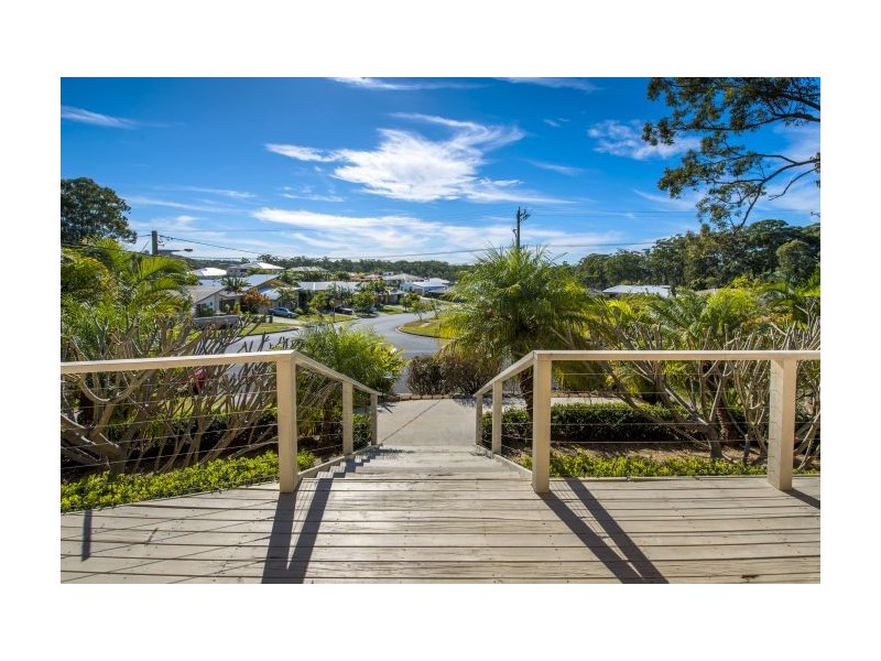 32 Safety beach Drive, Safety Beach NSW 2456