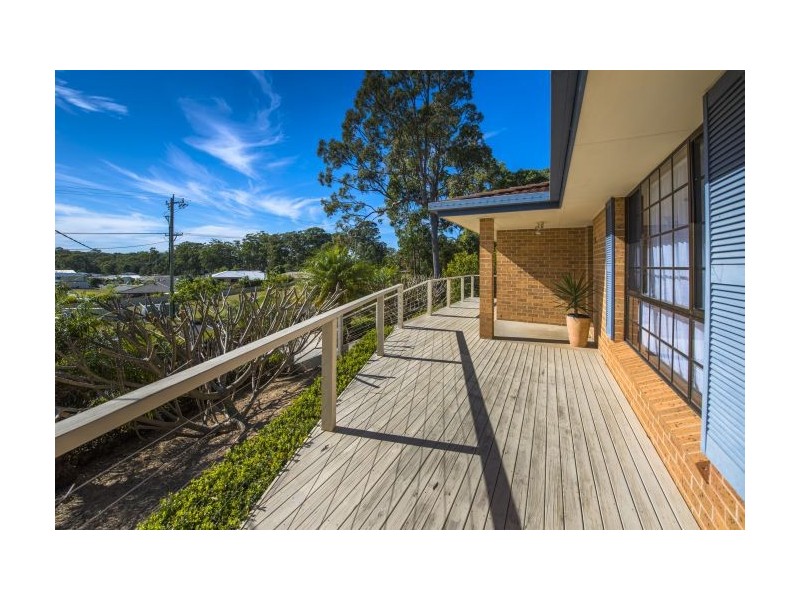 32 Safety beach Drive, Safety Beach NSW 2456