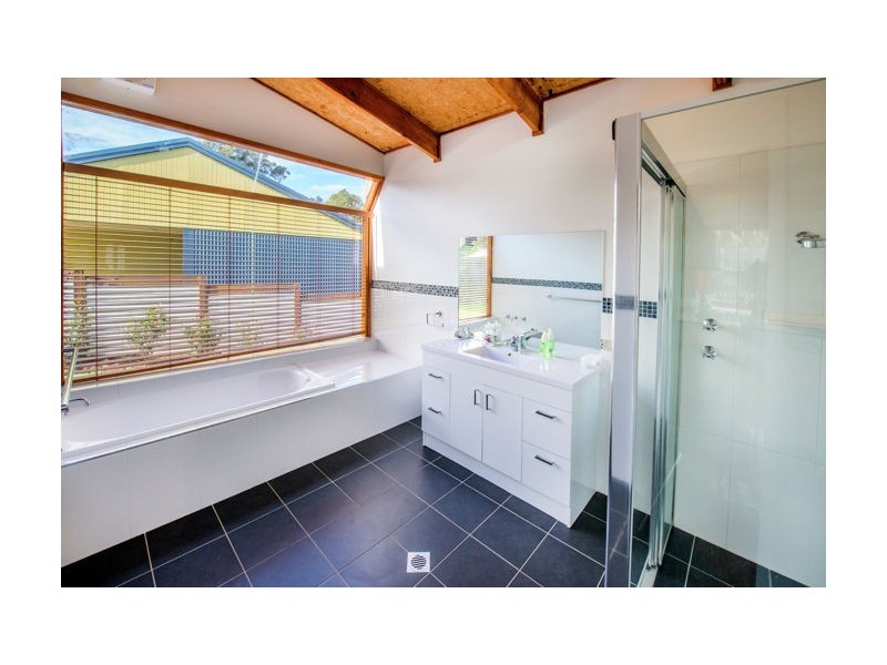 2B Strawberry Close, Woolgoolga NSW 2456