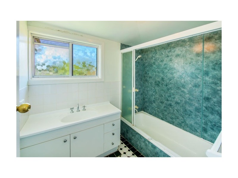 8 Clarence Street, Woolgoolga NSW 2456