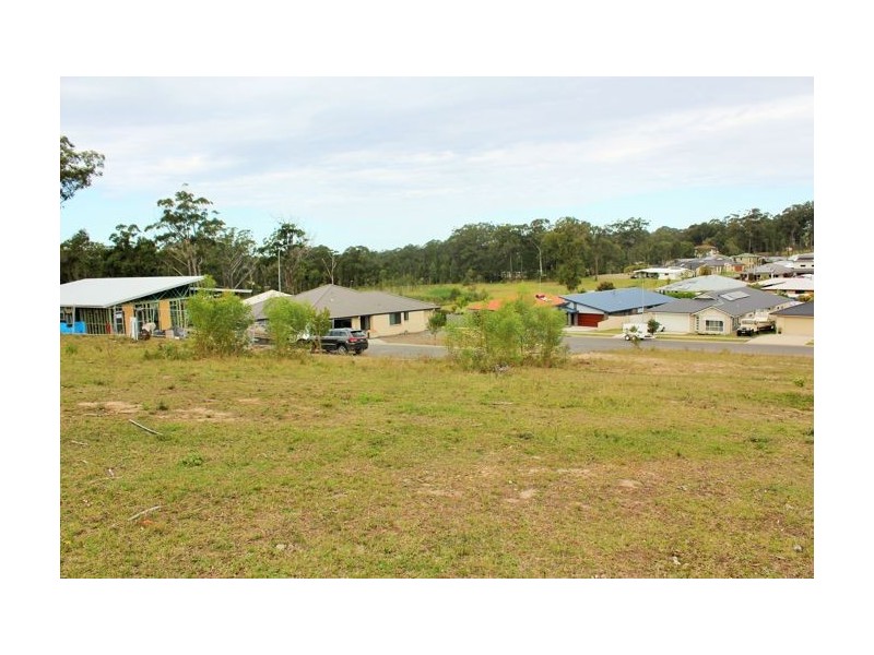 3 Ensign Cove, Safety Beach NSW 2456