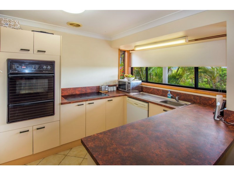 20 Schofield Drive, Safety Beach NSW 2456