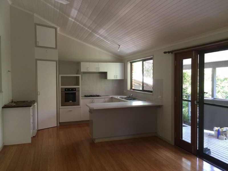 16 Emerald Heights Drive, Emerald Beach NSW 2456