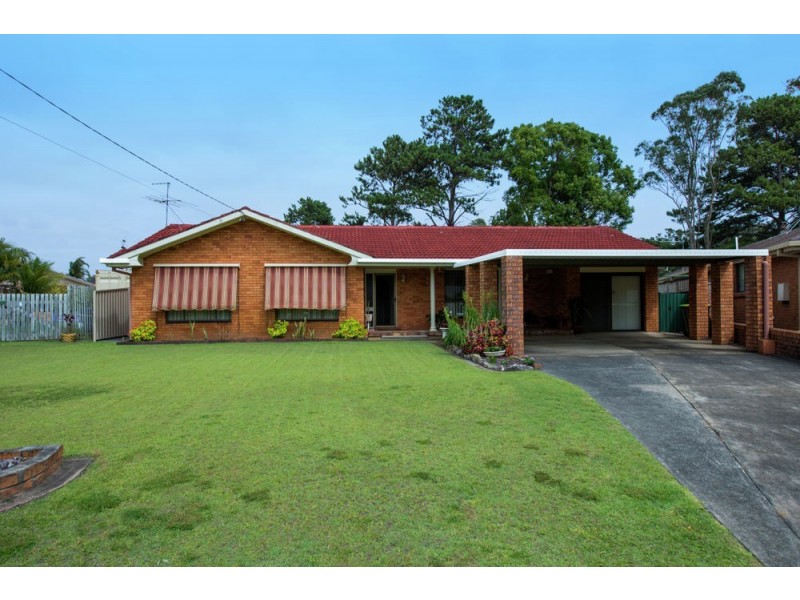 12 Kim Close, Woolgoolga NSW 2456