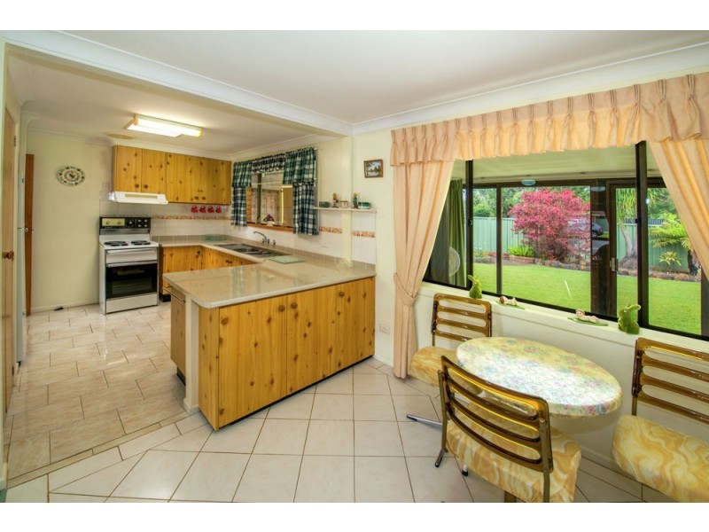 12 Kim Close, Woolgoolga NSW 2456