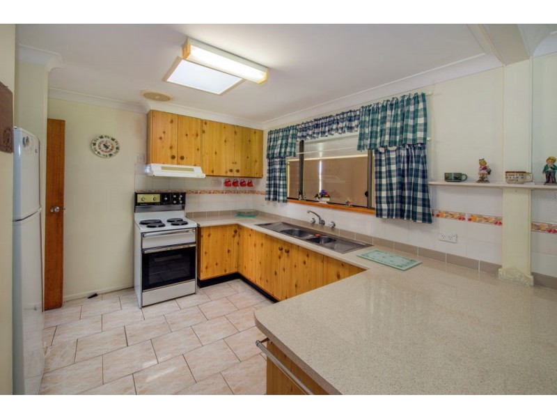12 Kim Close, Woolgoolga NSW 2456