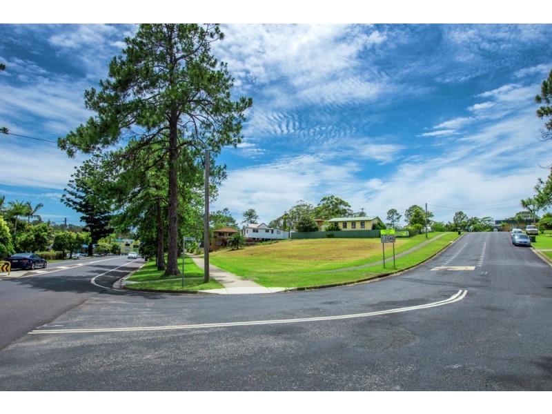 8 Beach Street, Woolgoolga NSW 2456