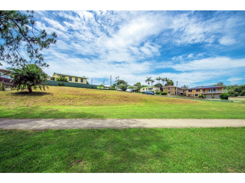 8 Beach Street, Woolgoolga NSW 2456