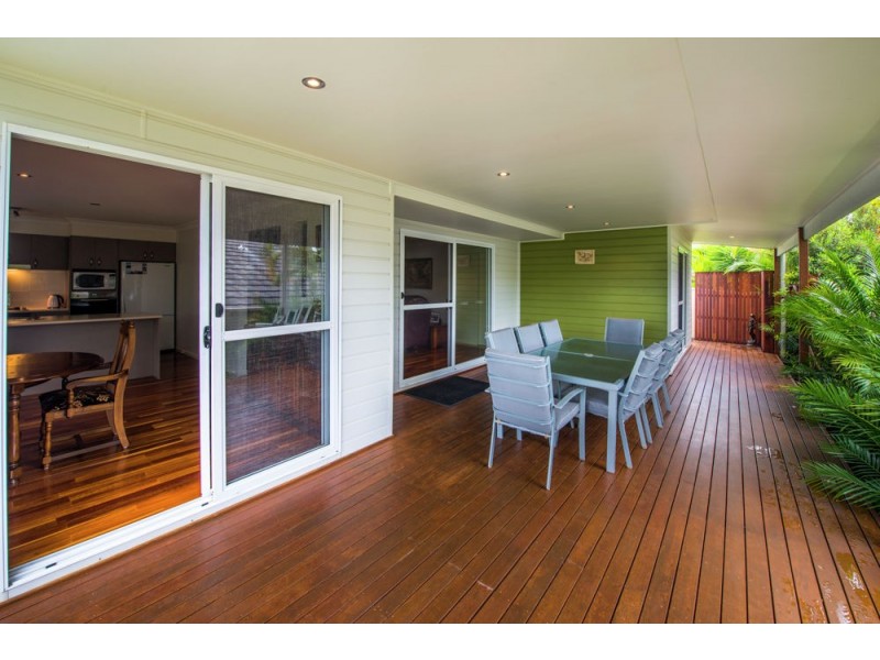 9 Vista Close, Woolgoolga NSW 2456