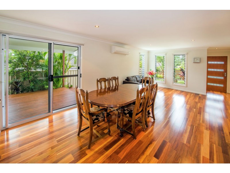 9 Vista Close, Woolgoolga NSW 2456