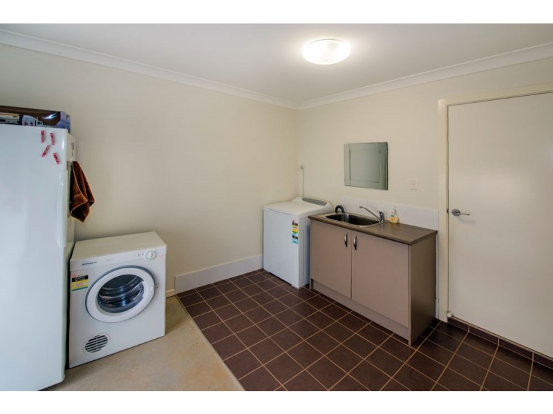 9 Vista Close, Woolgoolga NSW 2456