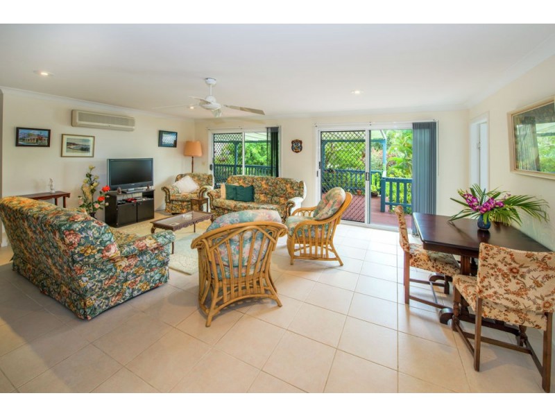 9 Panorama Parade, Safety Beach NSW 2456